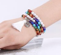 Thumbnail for bracelet tibétain mala de 108 perles au poignet